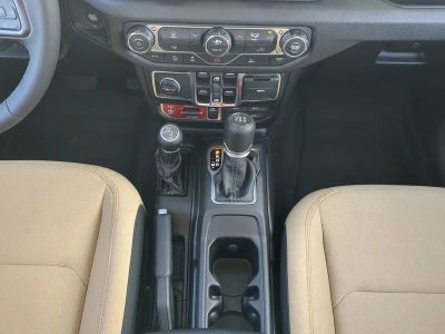 2026 Jeep Wrangler — photo 20 view