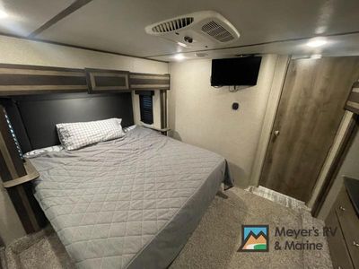2019 Keystone RV Sprinter - Photo 33