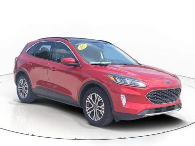 2022 Ford Escape — rear three-quarter view