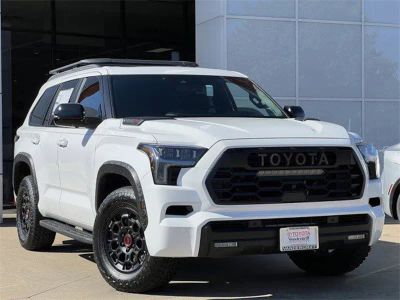 2026 Toyota Sequoia - Photo 2