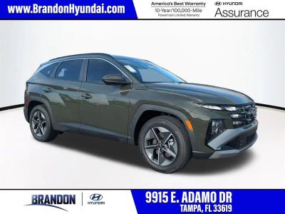 2026 Hyundai TUCSON SEL in Green — front three-quarter view