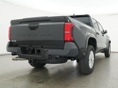 2026 Toyota Tacoma - Photo 14