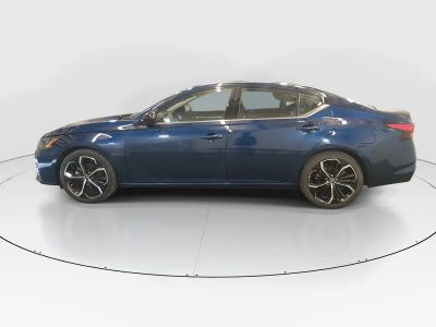 2024 Nissan Altima - Photo 4