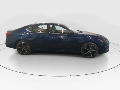 2024 Nissan Altima - Photo 8