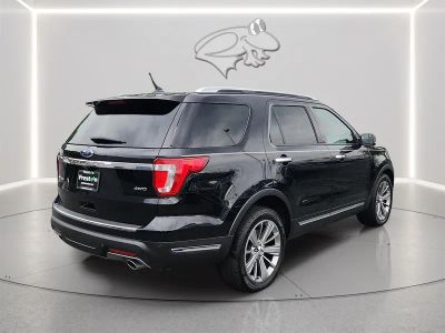 2018 Ford Explorer — interior view