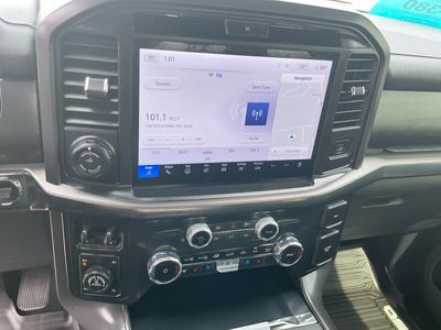 2025 Ford F-150 — photo 11 view