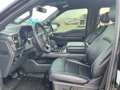 2025 Ford F-150 — photo 9 view