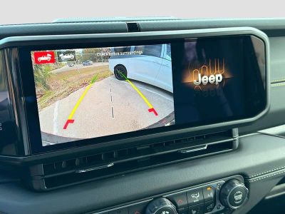 2026 Jeep Wrangler — photo 32 view