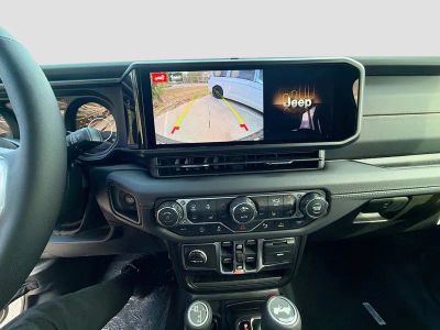 2026 Jeep Wrangler — photo 42 view