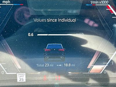 2026 BMW X5 — photo 9 view