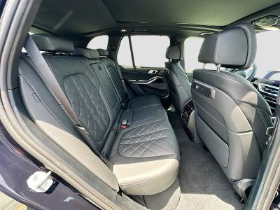 2026 BMW X5 — photo 22 view