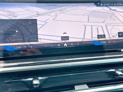 2026 BMW X5 — photo 10 view