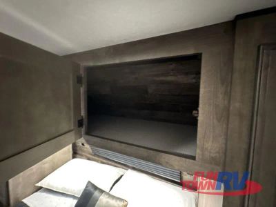 2021 Venture RV SportTrek - Photo 52