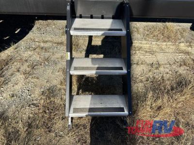 2021 Venture RV SportTrek - Photo 18