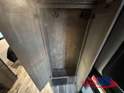 2021 Venture RV SportTrek - Photo 53