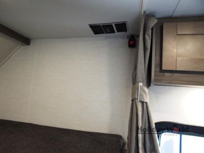 2025 Gulf Stream Conquest Class C - Photo 12
