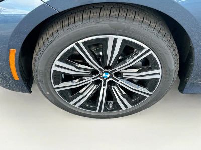 2026 BMW 3 Series — photo 26 view