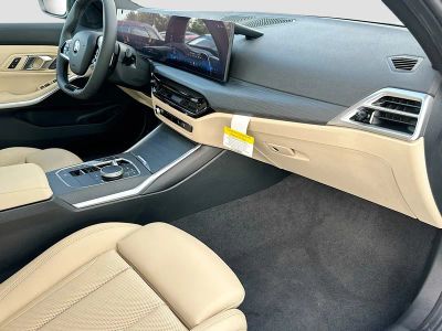 2026 BMW 3 Series — photo 24 view