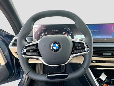 2026 BMW 3 Series — photo 8 view