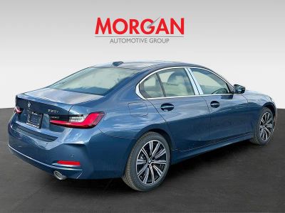 2026 BMW 3 Series — engine compartment view