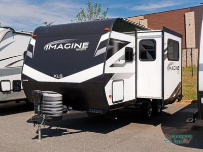 2024 Grand Design Imagine - Photo 3