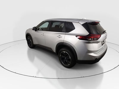 2025 Nissan Rogue - Photo 5