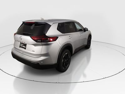 2025 Nissan Rogue - Photo 7