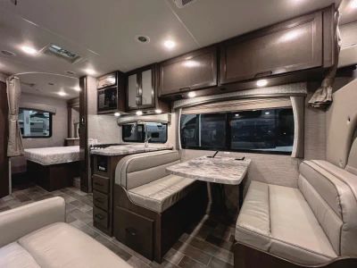 2021 Thor Motor Coach CHATEAU — photo 8 view