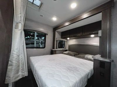 2021 Thor Motor Coach CHATEAU — photo 18 view