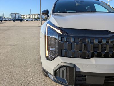 2026 Kia Sportage Plug-In Hybrid — photo 11 view