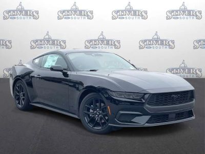 2026 Ford Mustang - Photo 1