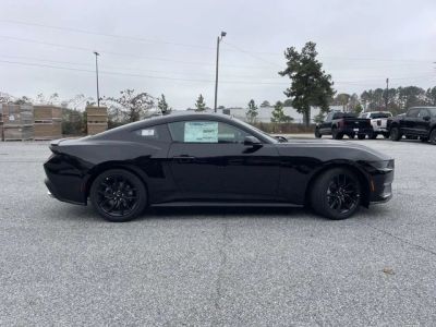 2026 Ford Mustang - Photo 2