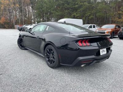 2026 Ford Mustang - Photo 25