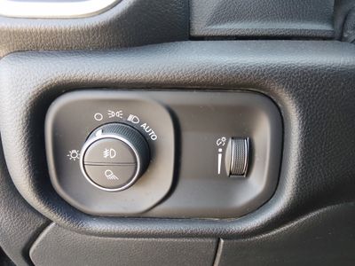 2024 Ram 2500 — photo 13 view