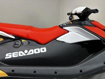 2025 Sea-Doo Spark for 3 Rotax 900 ACE - 90 CONV with IBR - Photo 15