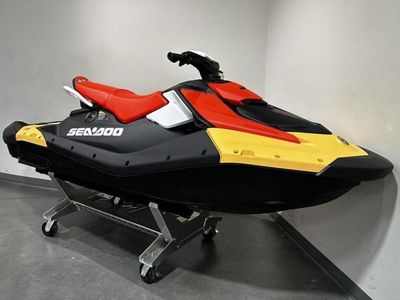 2025 Sea-Doo Spark for 3 Rotax 900 ACE - 90 CONV with IBR - Photo 7