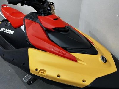 2025 Sea-Doo Spark for 3 Rotax 900 ACE - 90 CONV with IBR - Photo 10