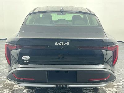 2026 Kia K4 — photo 11 view