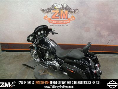 2011 Harley-Davidson Street Glide - Photo 4