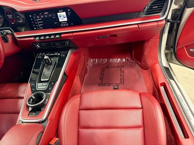2022 Porsche 911 — photo 17 view