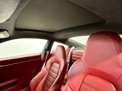2022 Porsche 911 — photo 24 view