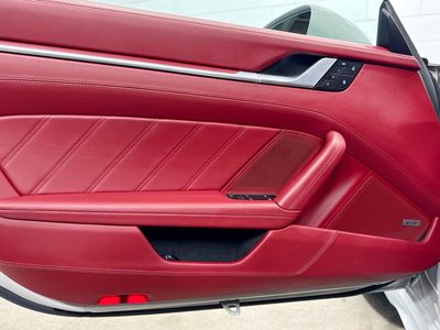 2022 Porsche 911 — photo 20 view