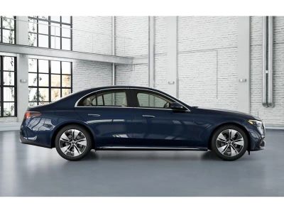 2026 Mercedes-Benz E-Class - Photo 2