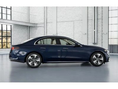 2026 Mercedes-Benz E-Class - Photo 17