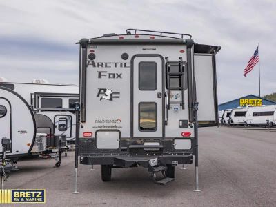 2023 Northwood Arctic Fox Camper - Photo 6