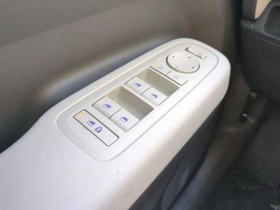 2026 Hyundai SANTA FE HYBRID — photo 29 view