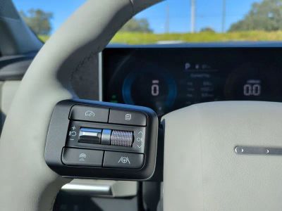 2026 Hyundai SANTA FE HYBRID — photo 30 view