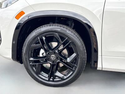 2026 Volkswagen Tiguan — photo 41 view