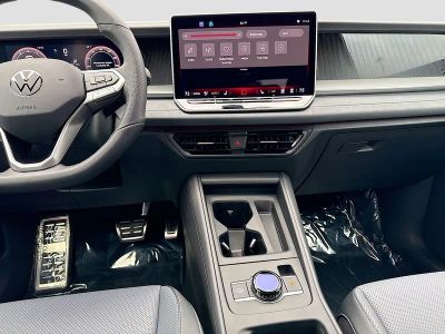 2026 Volkswagen Tiguan — photo 19 view
