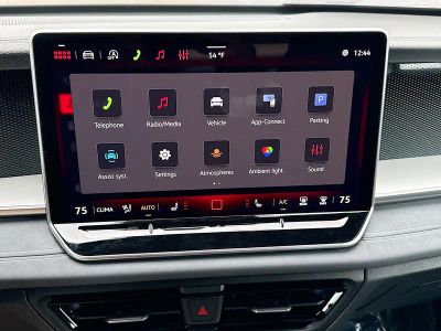 2026 Volkswagen Tiguan — photo 30 view